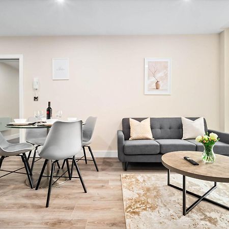 New Luxury Two Bedroom Apartment - City Centre - Netflix - Wifi - Top Rated - Jq 8Ah Μπέρμιγχαμ Εξωτερικό φωτογραφία