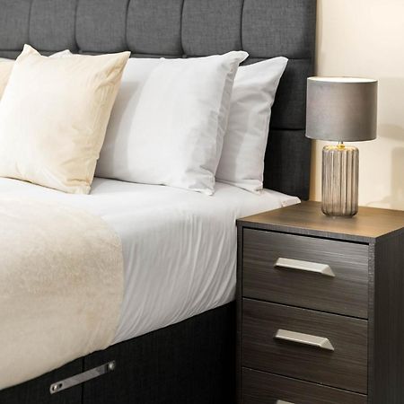 New Luxury Two Bedroom Apartment - City Centre - Netflix - Wifi - Top Rated - Jq 8Ah Μπέρμιγχαμ Εξωτερικό φωτογραφία