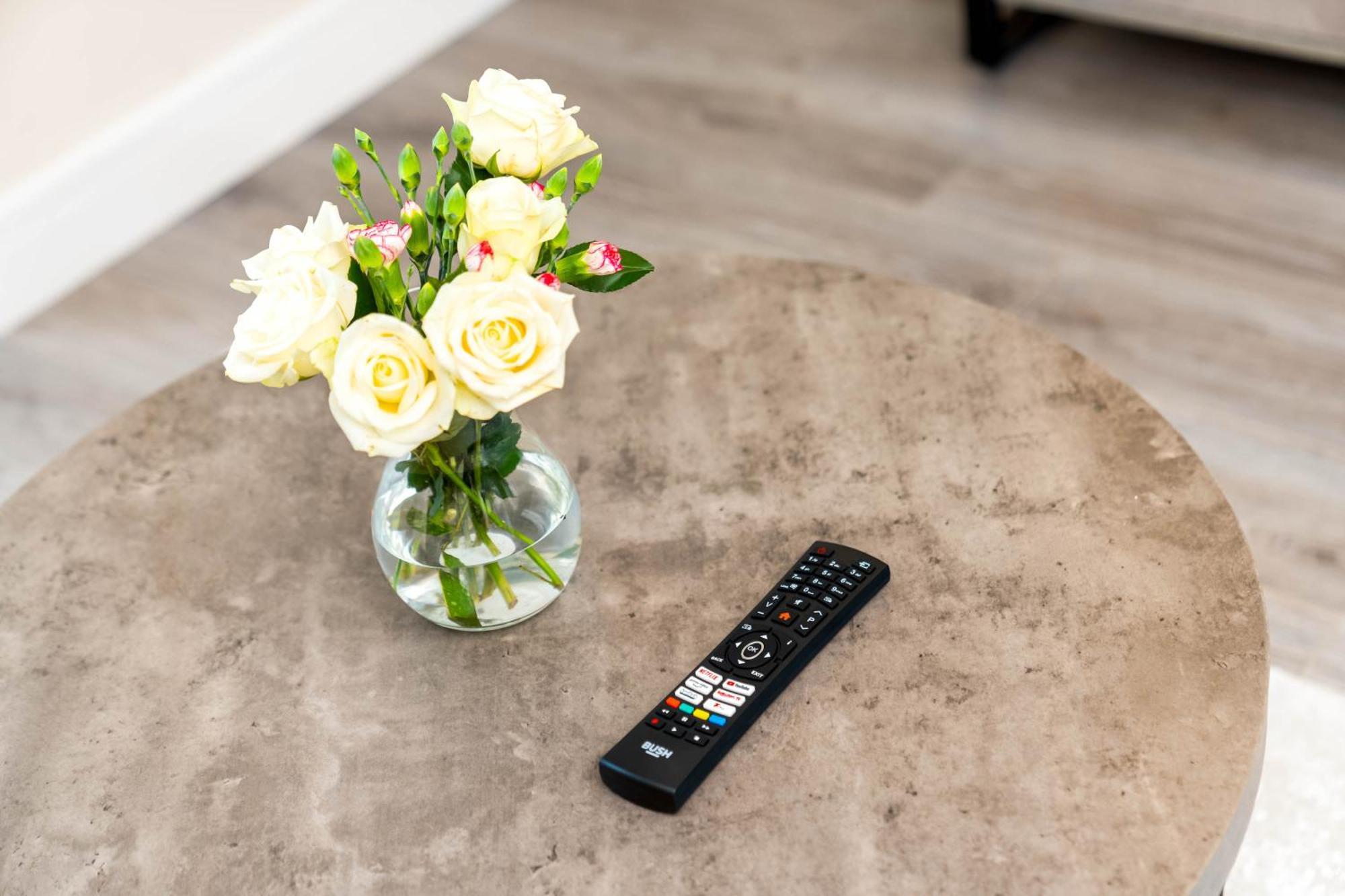 New Luxury Two Bedroom Apartment - City Centre - Netflix - Wifi - Top Rated - Jq 8Ah Μπέρμιγχαμ Εξωτερικό φωτογραφία
